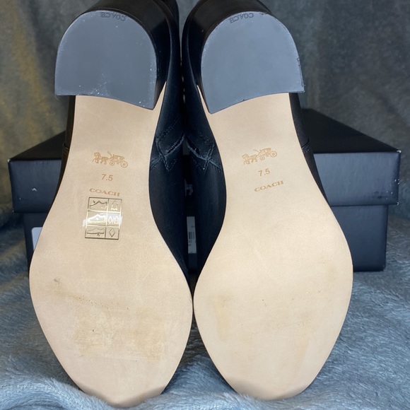 $295 RETAIL NIB Coach Olivia Leather Boot size 7.5 - Picture 6 of 7
